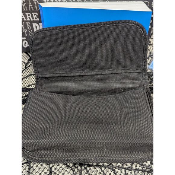 2022 Honda Pilot Owner’s Manual Set OEM | Factory Case | Complete & Mint - Picture 12 of 14